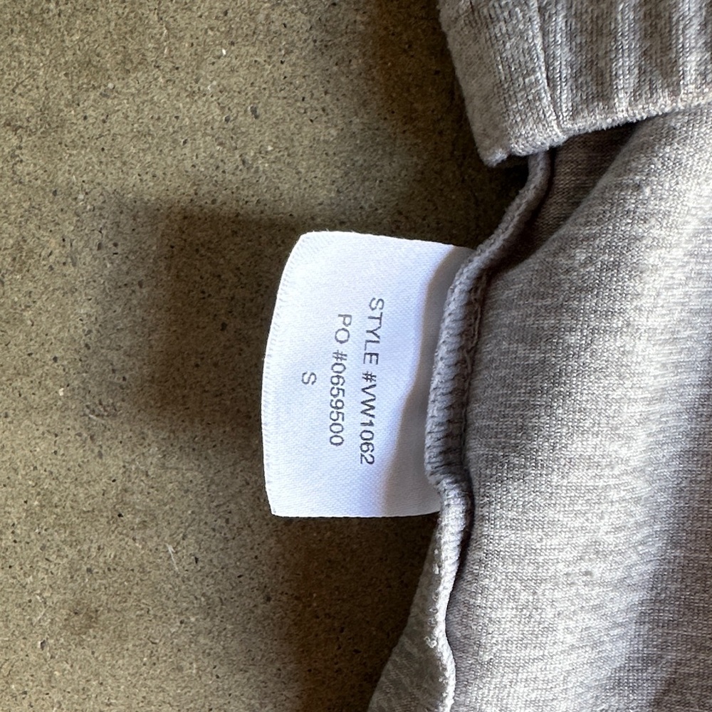 Vuori Halo Crop Top Short Sleeve - Picture 5 of 5